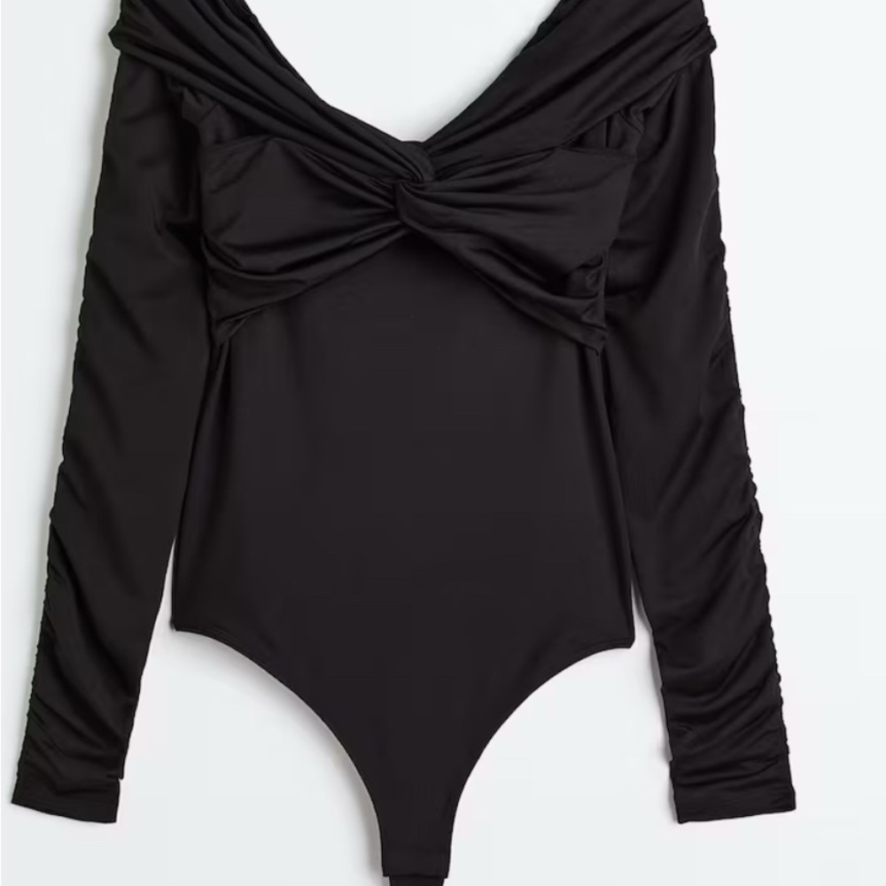 H&M Black Bodysuit Off the Shoulders Long Sleeves